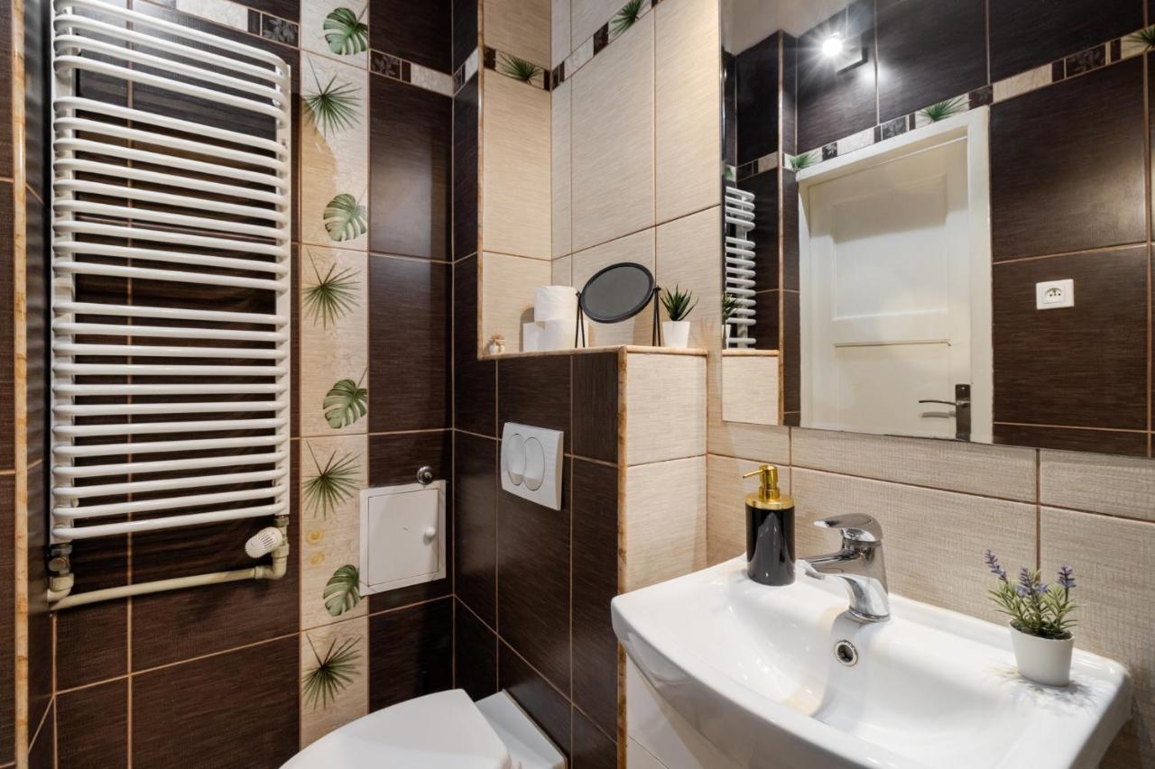 Apartament Golden - Huge Comfortable 4 Bedrooms - Old Town - Freta *